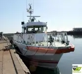 Tàu nghiên cứu để bán