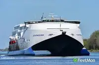 Tàu RoPax để bán