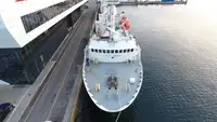 Tàu container để bán