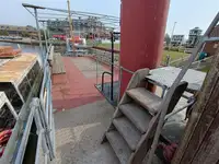 Tàu phà để bán