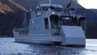 Tàu đổ bộ, chở hàng để bán