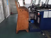Tàu container để bán