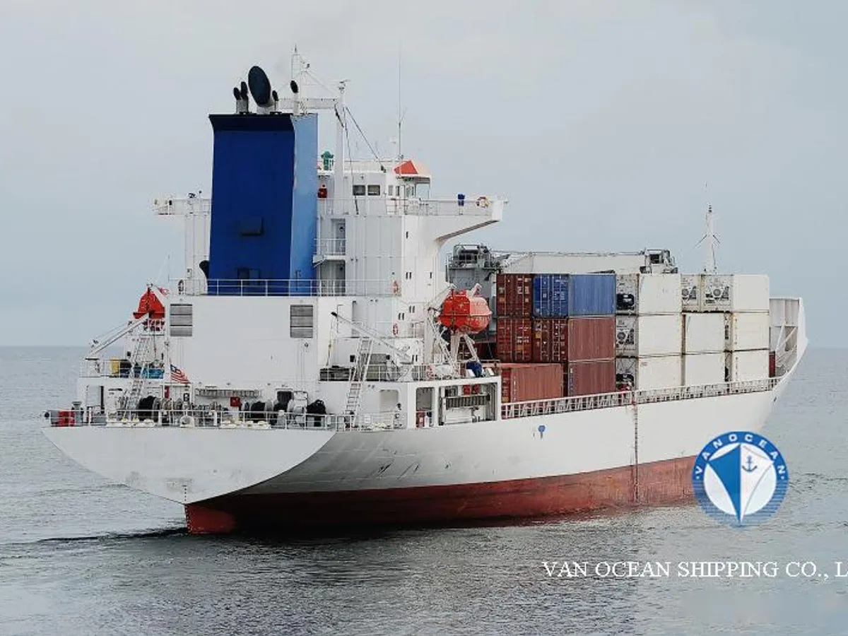 Tàu lạnh để bán