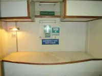 Tàu câu dài để bán