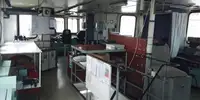 Tàu kéo để bán