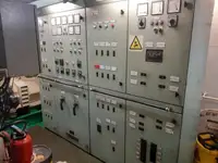 Tàu kéo để bán