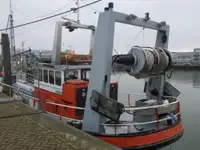 Tàu chở khách để bán