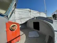 Tàu chở khí tự nhiên hóa lỏng (LNG) để bán