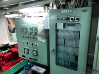 Tàu kéo để bán