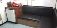 Tàu kéo để bán