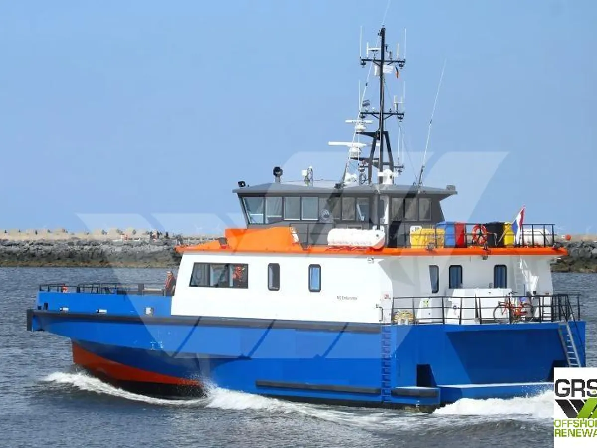 Tàu dịch vụ trang trại điện gió để bán