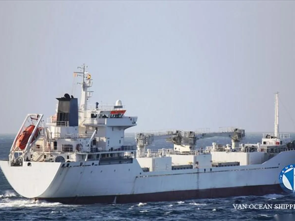 Tàu lạnh để bán