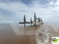 Tàu container để bán