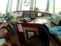 Tàu kéo để bán
