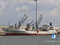 Tàu lạnh để bán