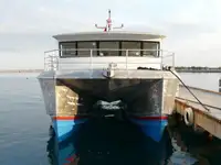 Tàu khảo sát để bán