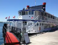 Tàu phà rao bán
