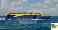 Tàu chở khách rao bán