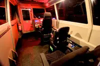 Tàu dẫn đường để bán