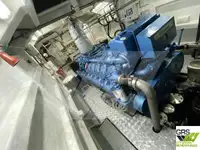 Tàu làm việc để bán