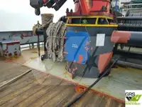 Tàu kéo để bán