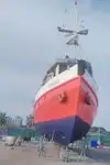 Tàu làm việc để bán