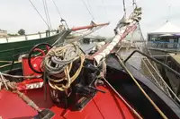 Khách sạn nổi để bán