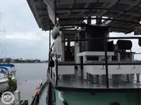 Tàu kéo để bán