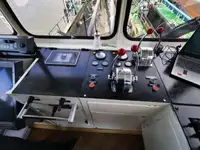 Tàu nạo vét để bán
