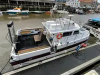 Catamaran rao bán