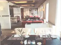 Tàu du lịch để bán