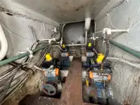 Tàu kéo để bán