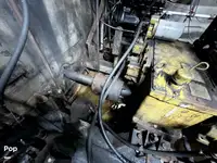 Tàu kéo lưới để bán