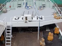 Tàu câu dài để bán
