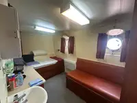 Tàu kéo để bán