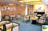 Tàu du lịch để bán