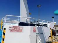 Tàu chở khách để bán