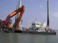 Tàu nạo vét để bán