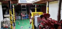 Tàu làm việc để bán
