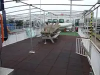 Tàu chở khách để bán