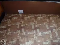 Tàu kéo lưới để bán