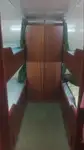 Tàu làm việc để bán