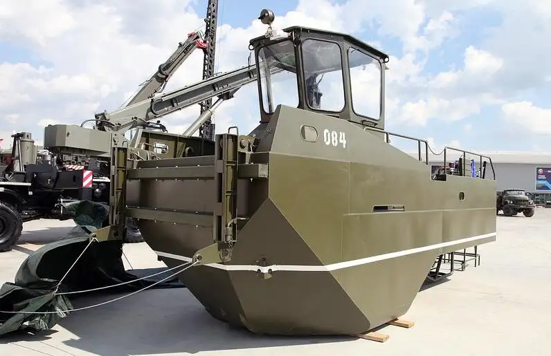 Tàu kéo để bán