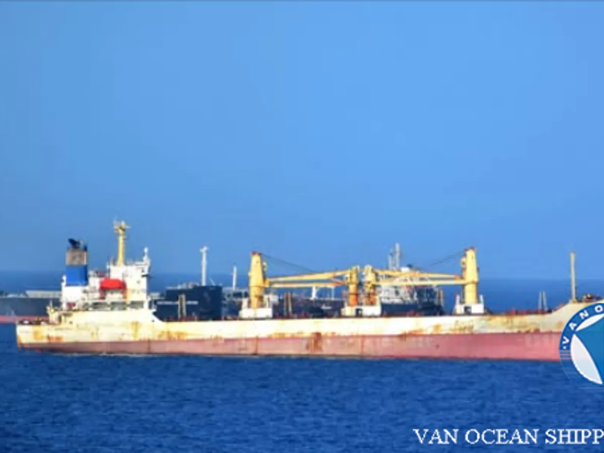 Tàu lạnh để bán