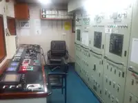 Tàu cung cấp rao bán