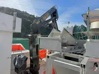 Tàu kéo lưới để bán