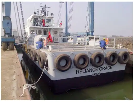Tàu lạnh để bán