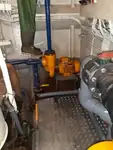 Tàu kéo lưới để bán