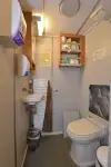 Tàu làm việc để bán