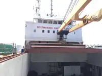 Tàu lạnh để bán